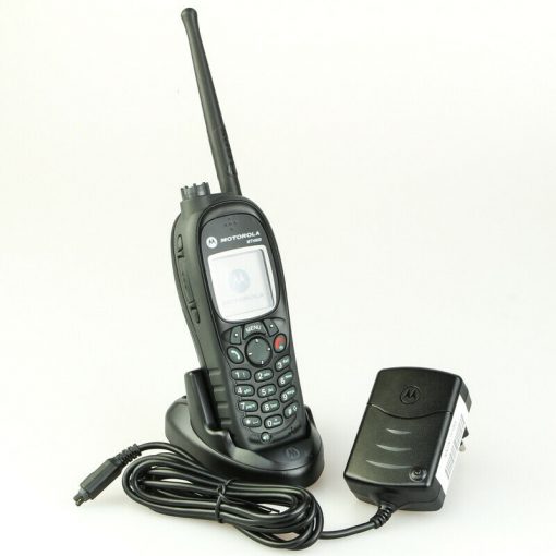 Motorola MTH800 Tetra Handfunkgerät mit Ladegerät